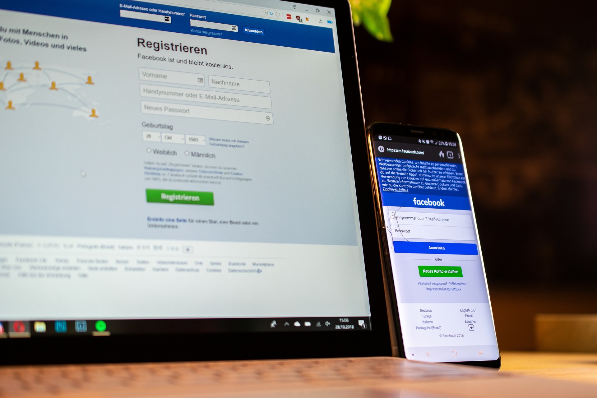 Facebook Laptop